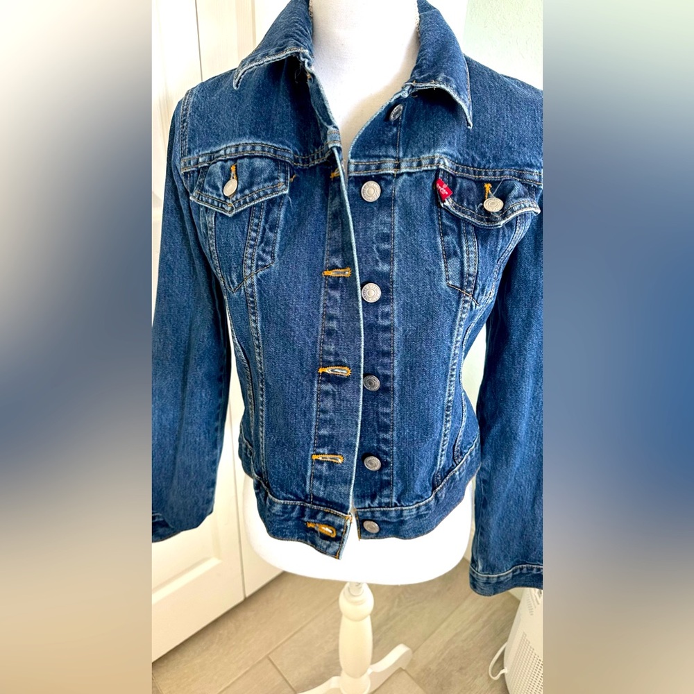 Levi’s Original Trucker Denim Jacket Medium Wash Women’s Junior M